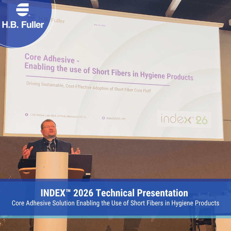 Photo de Karsten Voss donnant une présentation technique à l'événement Index 2026 à Genève