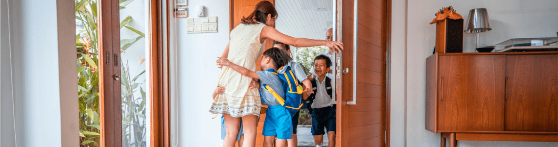 kids returning from school